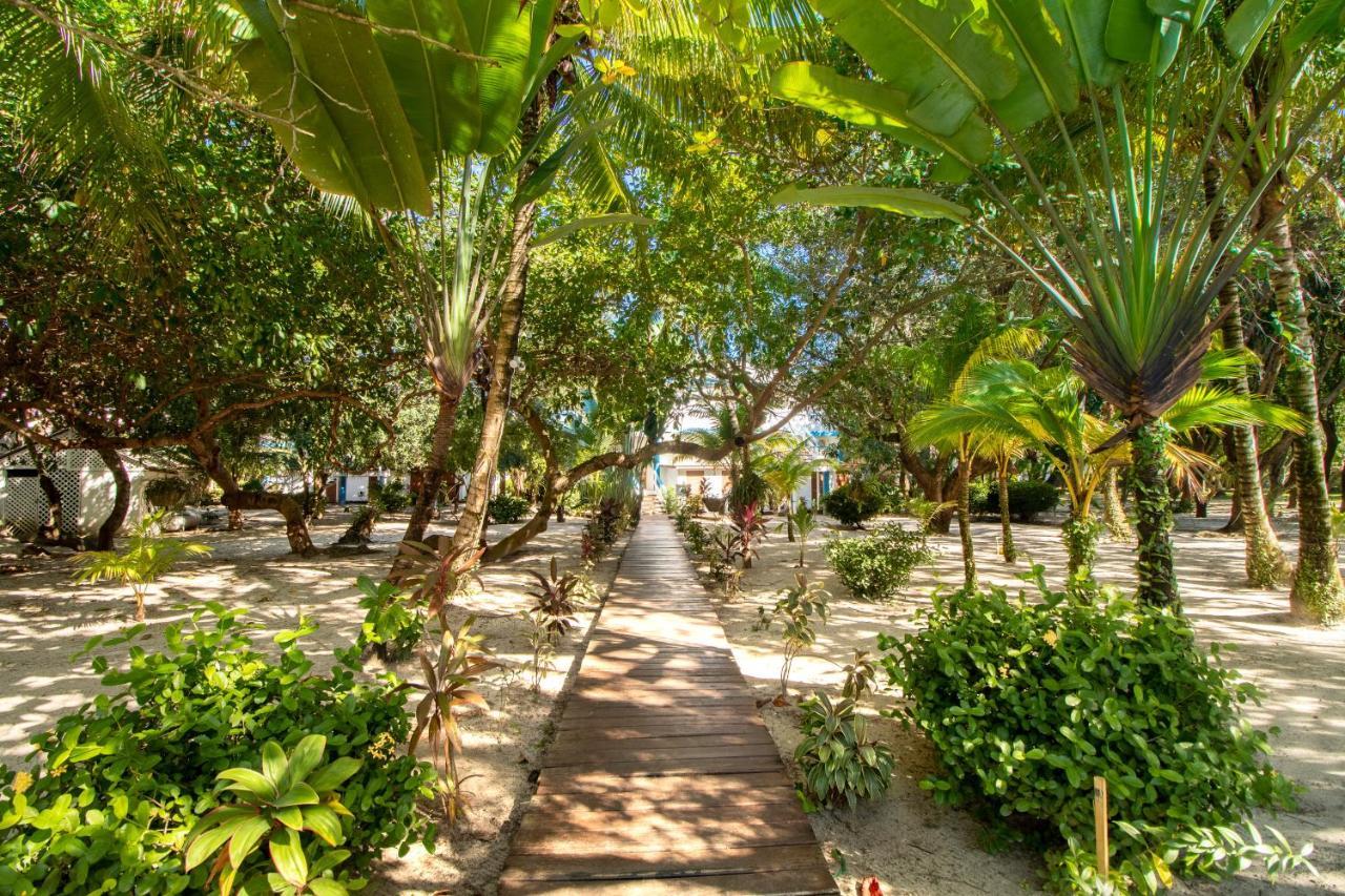 Condo #27 @ Beachside Villas Dangriga Exterior foto